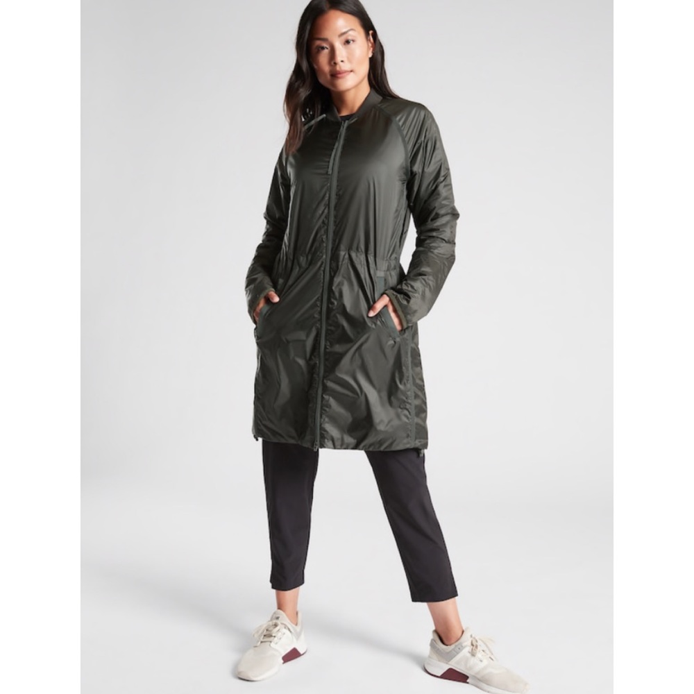 Athleta Summit Insulated Parka / Coat
